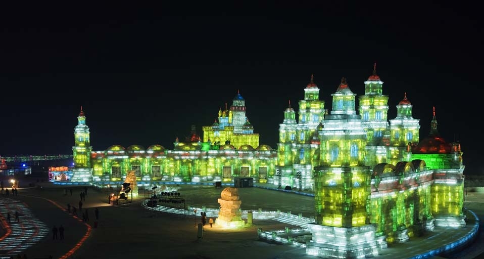 东北冰雪之旅:一年一度的哈尔滨冰雪节今天盛大开幕(Christian Kober/Photolibrary ©) - 2010/01/04 东北冰雪之旅:一年一度的哈尔滨冰雪节今天盛大开幕(Christian Kober/Photolibrary ©) - 2010/01/04