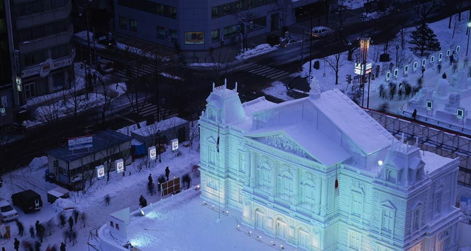 日本札幌雪节上的大型雪雕(JTB Photo/Photolibrary ©) - 2010/02/06 日本札幌雪节上的大型雪雕(JTB Photo/Photolibrary ©) - 2010/02/06