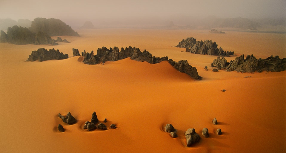 乍得的橙色沙丘(George Steinmetz/Corbis ©) - 2011/08/24 乍得的橙色沙丘(George Steinmetz/Corbis ©) - 2011/08/24