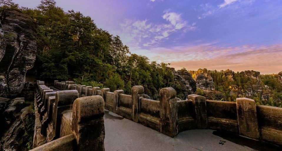 德国易北河谷易北河上的巴斯泰桥(© Torsten Schmeling/360 Cities) ©) - 2012/10/25 德国易北河谷易北河上的巴斯泰桥(© Torsten Schmeling/360 Cities) ©) - 2012/10/25
