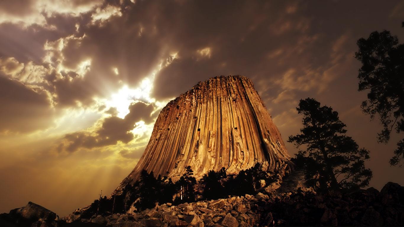 怀俄明州魔鬼塔(© David Fortney/Getty Images) - 2013/07/09 怀俄明州魔鬼塔(© David Fortney/Getty Images) - 2013/07/09