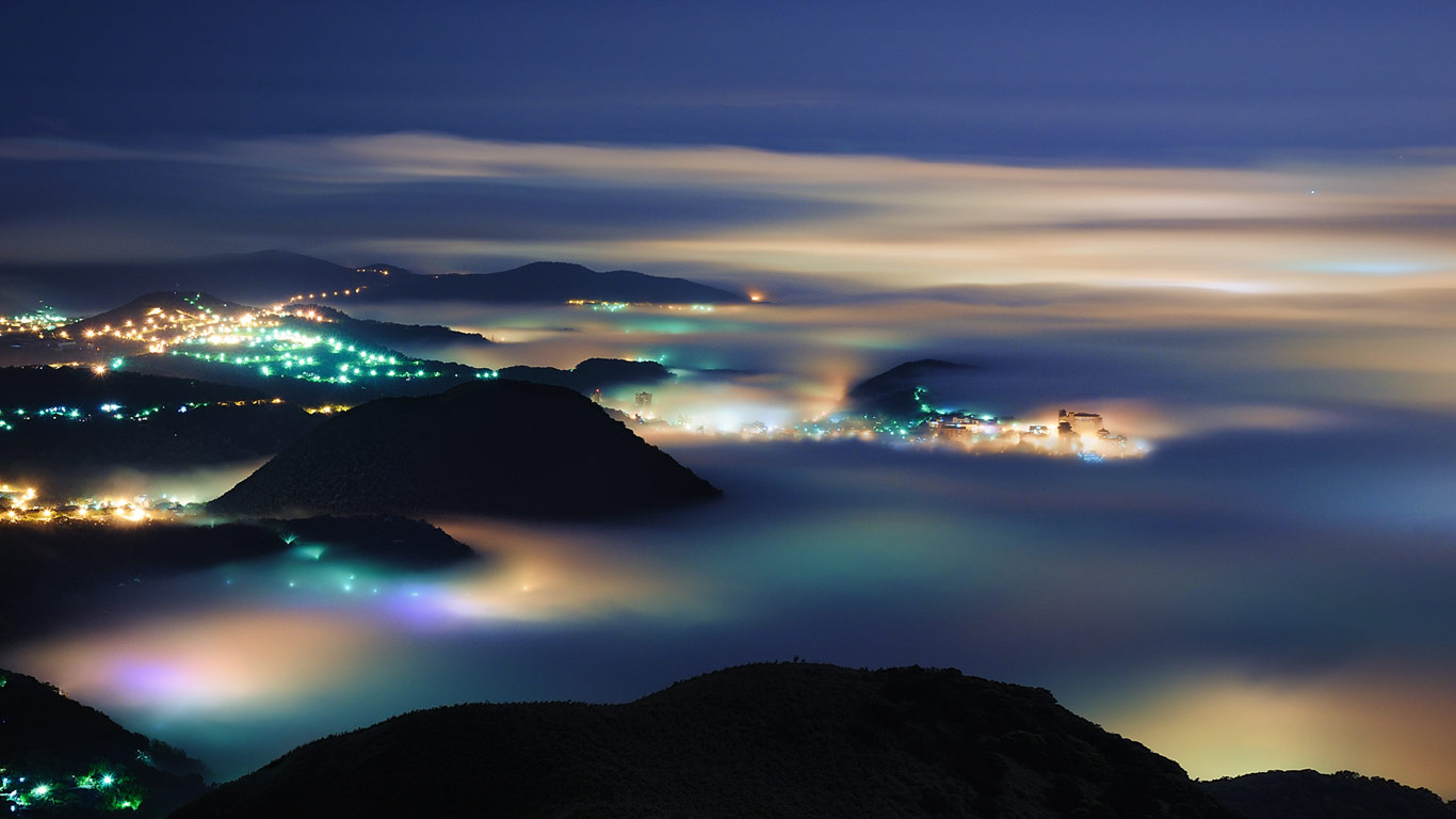 台湾台北,在阳明山自然公园内观景(© Eason Lin Ladaga/Getty Images) - 2013/09/30 台湾台北,在阳明山自然公园内观景(© Eason Lin Ladaga/Getty Images) - 2013/09/30