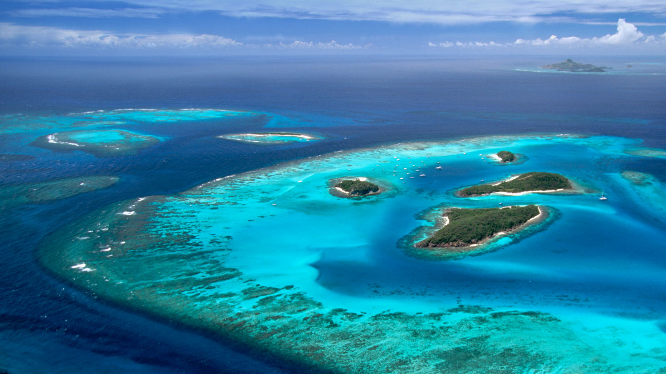 圣文森特和格林纳丁斯,多巴哥珊瑚礁群岛(© Yann Arthus-Bertrand/Corbis) - 2013/12/28 圣文森特和格林纳丁斯,多巴哥珊瑚礁群岛(© Yann Arthus-Bertrand/Corbis) - 2013/12/28