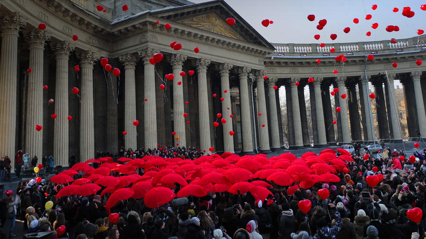 俄罗斯圣彼得堡,国际劳动妇女节庆祝活动(© Yury Goldenshteyn/Corbis) - 2014/03/08 俄罗斯圣彼得堡,国际劳动妇女节庆祝活动(© Yury Goldenshteyn/Corbis) - 2014/03/08