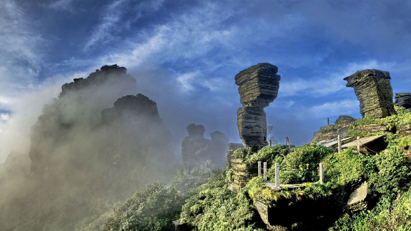 贵州省铜仁市,梵净山风光(© Sino Images/Getty Images) - 2014/09/10 贵州省铜仁市,梵净山风光(© Sino Images/Getty Images) - 2014/09/10