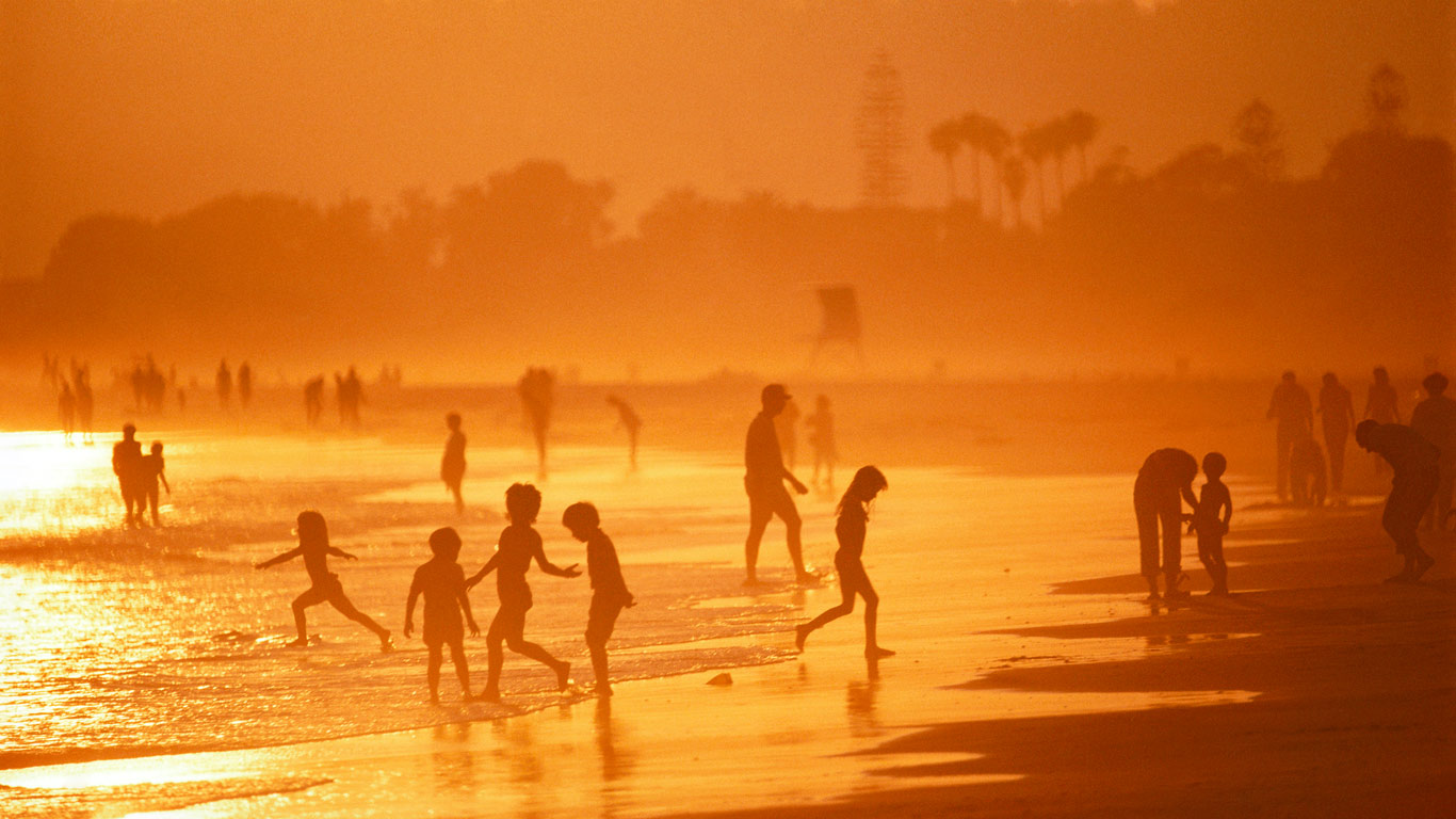 美国加州科罗拉多的海滩(© Ted Horowitz/Corbis) - 2015/07/13 美国加州科罗拉多的海滩(© Ted Horowitz/Corbis) - 2015/07/13