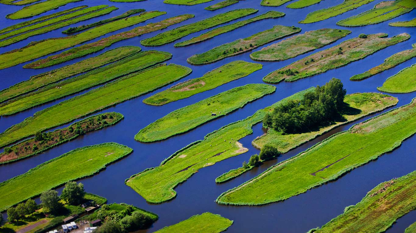 荷兰,航拍靠近吉斯普的圩田景观(© Frans Lemmens/Alamy) - 2015/08/28 荷兰,航拍靠近吉斯普的圩田景观(© Frans Lemmens/Alamy) - 2015/08/28