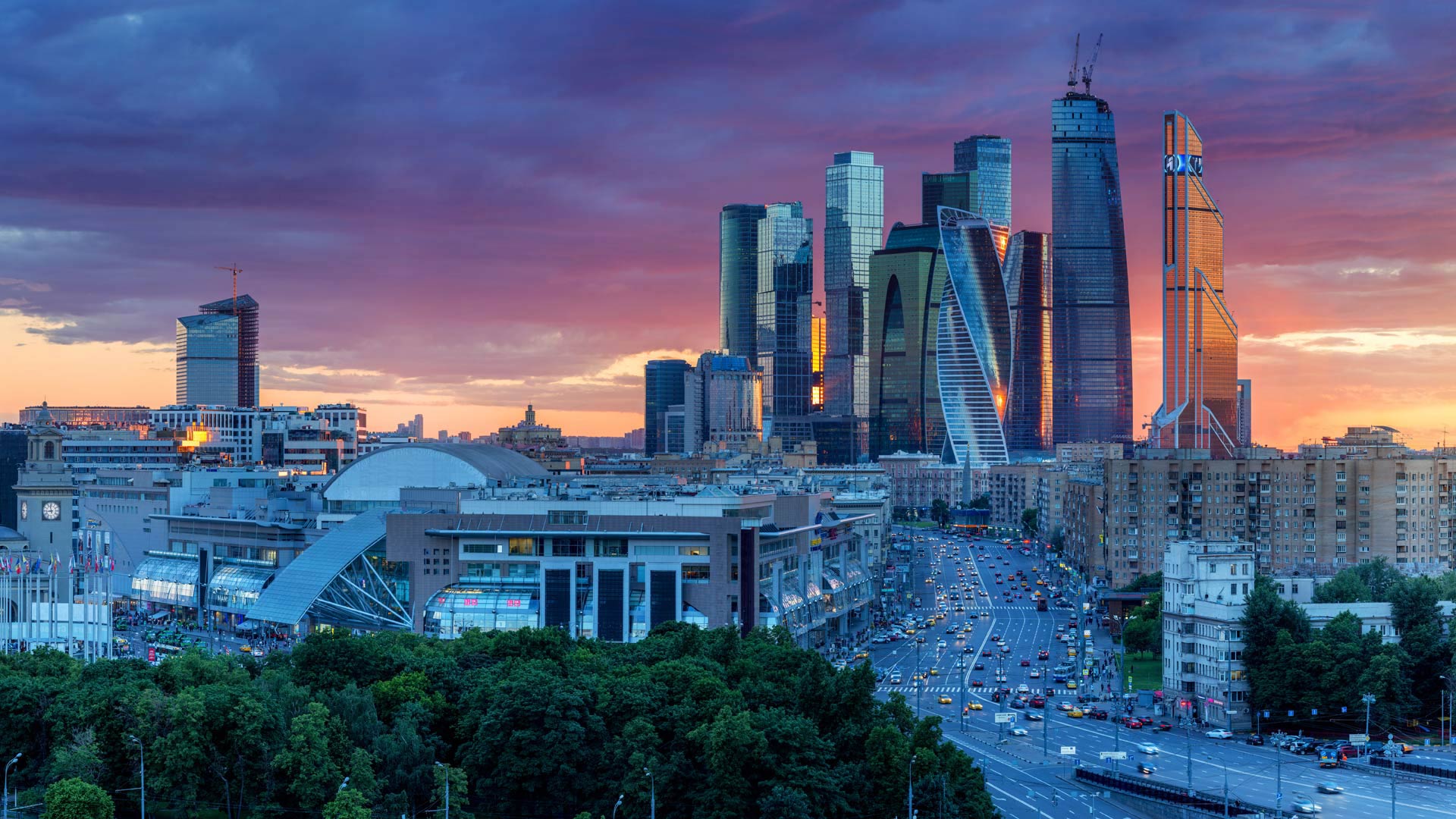 莫斯科国际商务中心,俄罗斯 (© Nikolay Rykov/Getty Images) - 2016/09/03 莫斯科国际商务中心,俄罗斯 (© Nikolay Rykov/Getty Images) - 2016/09/03