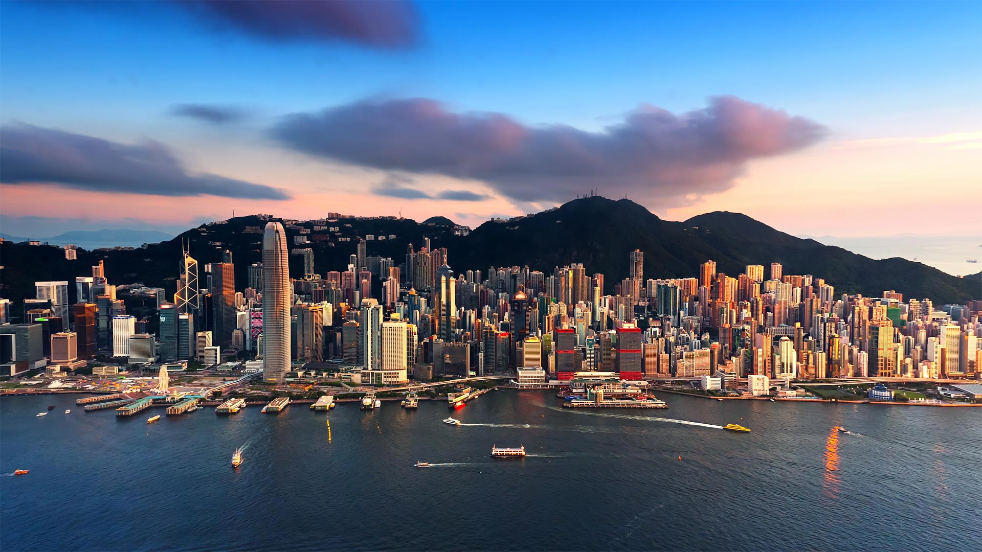 香港,中国 (© Banana Republic Images/Shutterstock) - 2016/10/06 香港,中国 (© Banana Republic Images/Shutterstock) - 2016/10/06