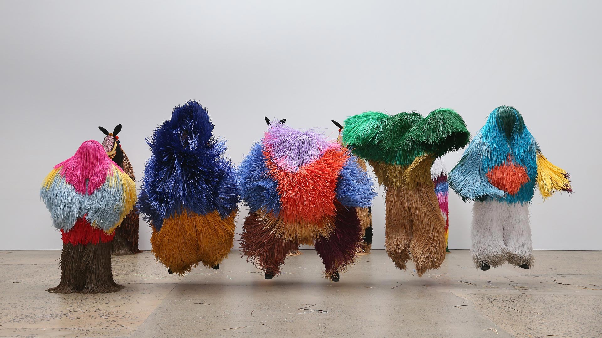 2016年于悉尼火车制造厂展出的艺术家尼克·凯夫的系列作品“Soundsuits”,澳大利亚 (© Don Arnold/WireImage/Getty Images) - 2017/04/29 2016年于悉尼火车制造厂展出的艺术家尼克·凯夫的系列作品“Soundsuits”,澳大利亚 (© Don Arnold/WireImage/Getty Images) - 2017/04/29