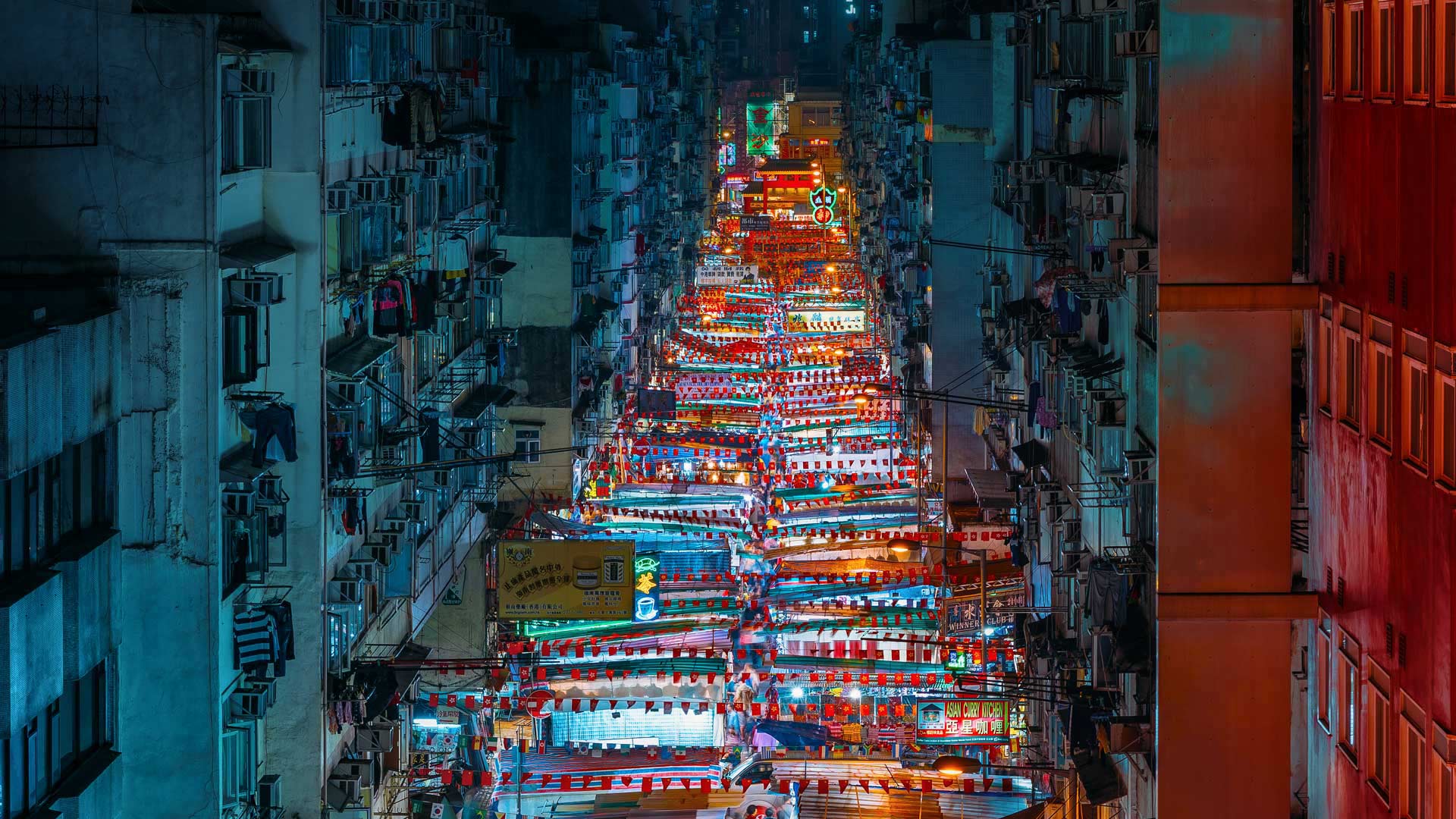 香港油麻地庙街夜市 (© Peter Stewart/500px) - 2017/07/28 香港油麻地庙街夜市 (© Peter Stewart/500px) - 2017/07/28