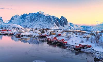 小村庄，大视野&nbsp;&nbsp;|&nbsp;&nbsp;雷讷渔村, 挪威 (&copy; Roberto Moiola/Cavan Images/SuperStock) - 2026/01/15