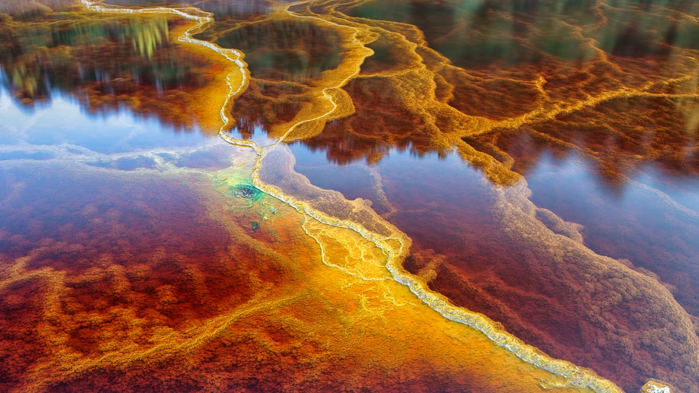 https://bing.ee123.net/img/rand?artid=146276011